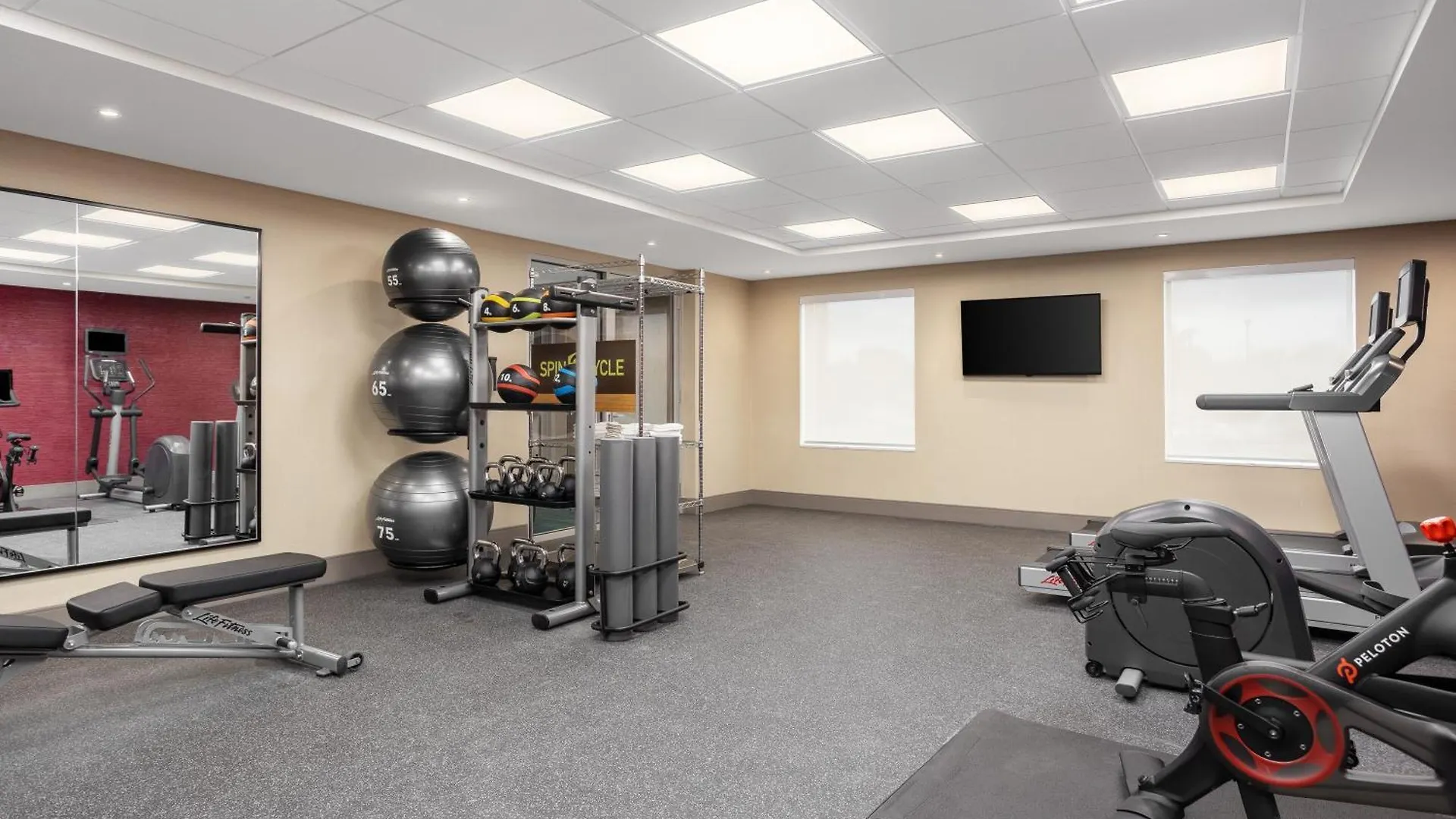 Home2 Suites By Hilton Kitchener 3*,  Canada